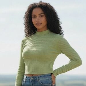 PRINCESS POLLY Green Ribbed Crop Top Long Sleeve SZ S Casual Concert Festival